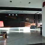 Hotel Cubix