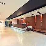 Hotel Cubix 4*