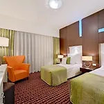 Cubix Hotel 4*