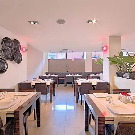 Cubix 4* Brașov